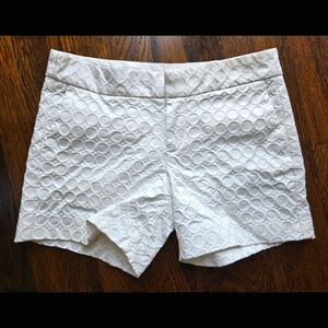 White Jacquard Banana Republic Shorts Size‎ 2
